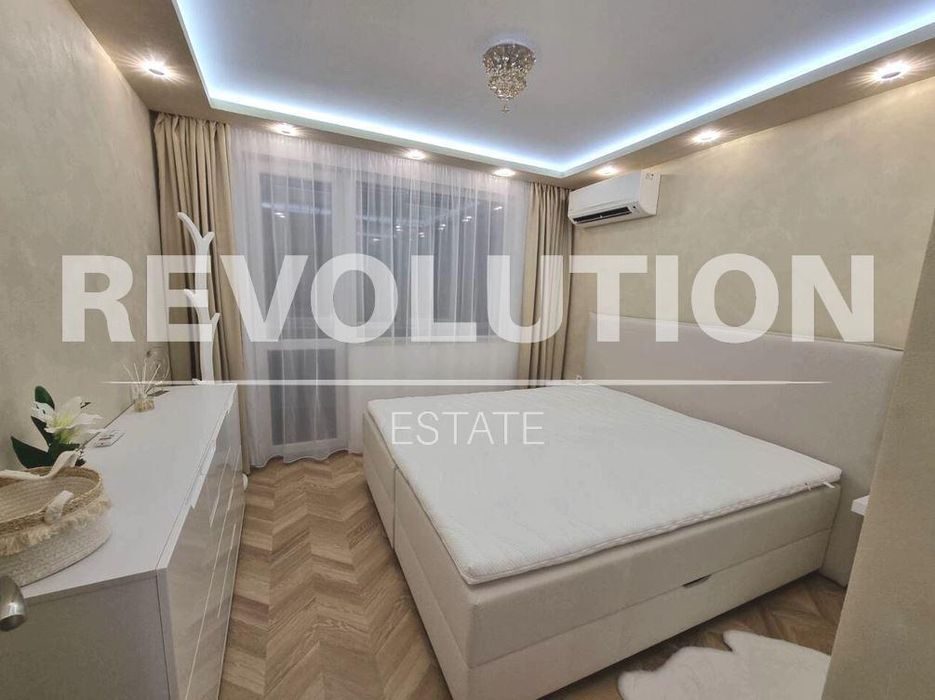 Дава се под наем Двустаен апартамент в Варна, Център - 60 кв.м за 600 € - Снимка #4