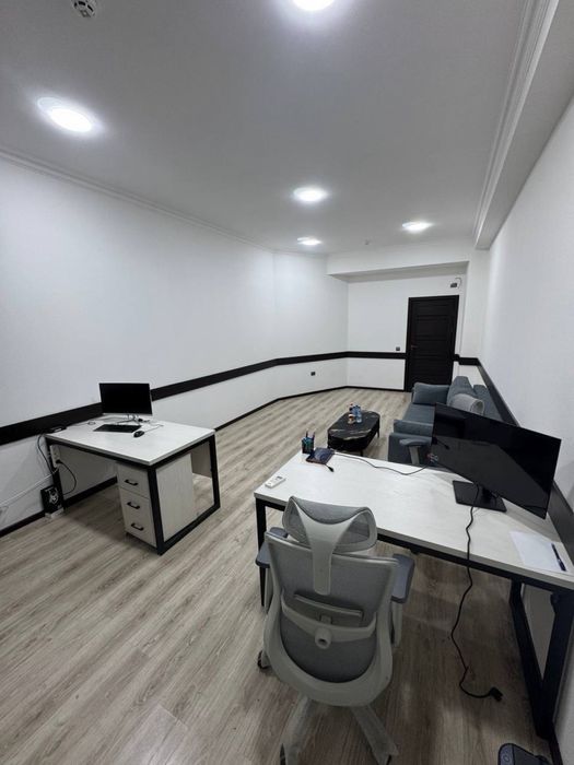 Ц-1 евро офис в бизнес центре 31кв.м со всеми удрбствами срочно