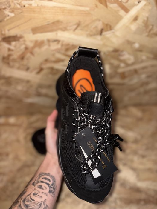 Versace Chain Reaction