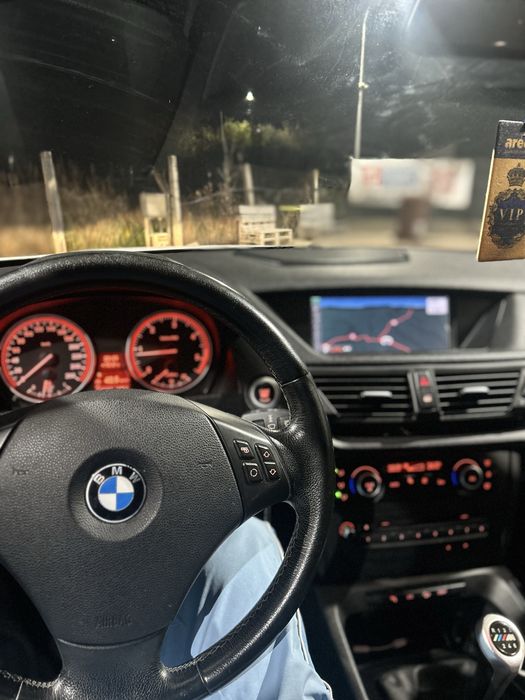 Vând BMW X1 2010 4X4