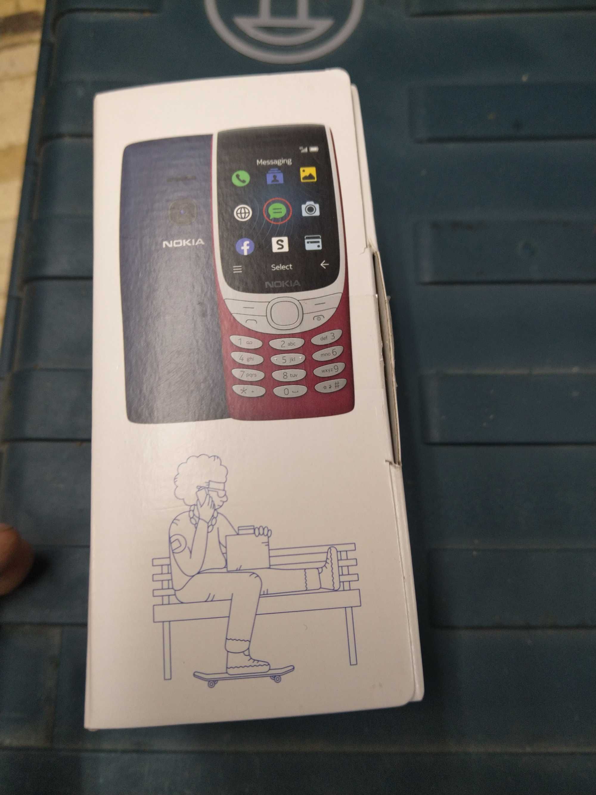 Nokia 8210 4G нов