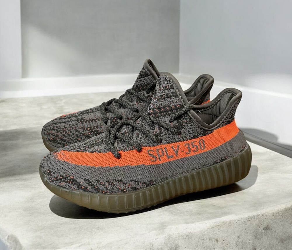Adidad Yeezy Boost 350 V2 Beluga Маратонки