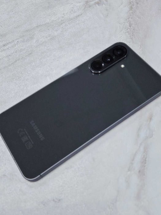 Samsung Galaxy A56,  256 Gb {г. Астана ул. Женис 24} лот: 727174