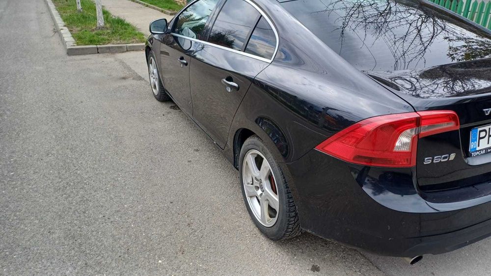 VOLVO S60 an fabricatie 2011