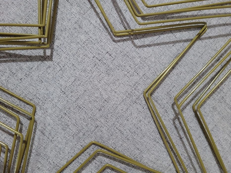 Звезди три размера за декорация