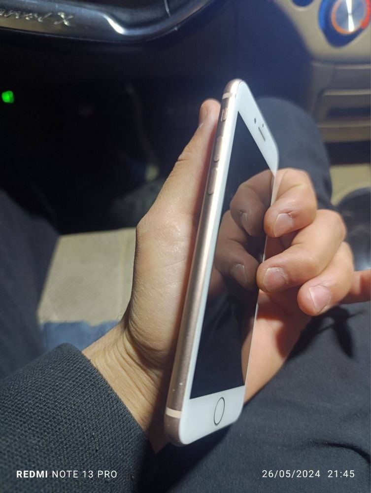 iPhone 8 gold ideal