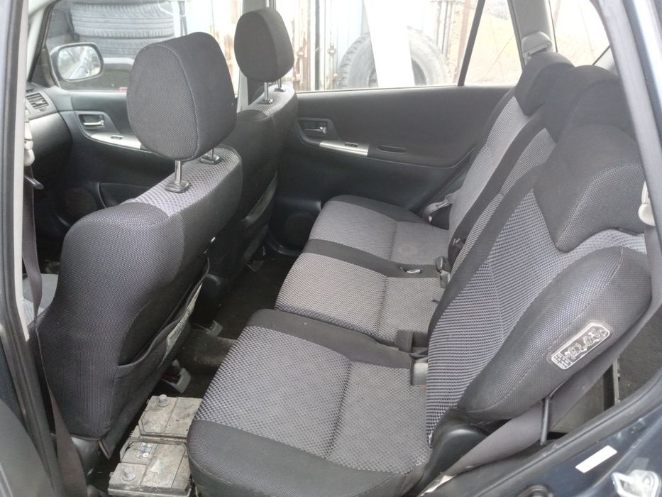 Тойота Корола версо D4D Toyota Corolla verso d4d само на части