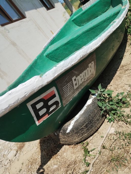 Barca cu motor de vânzare