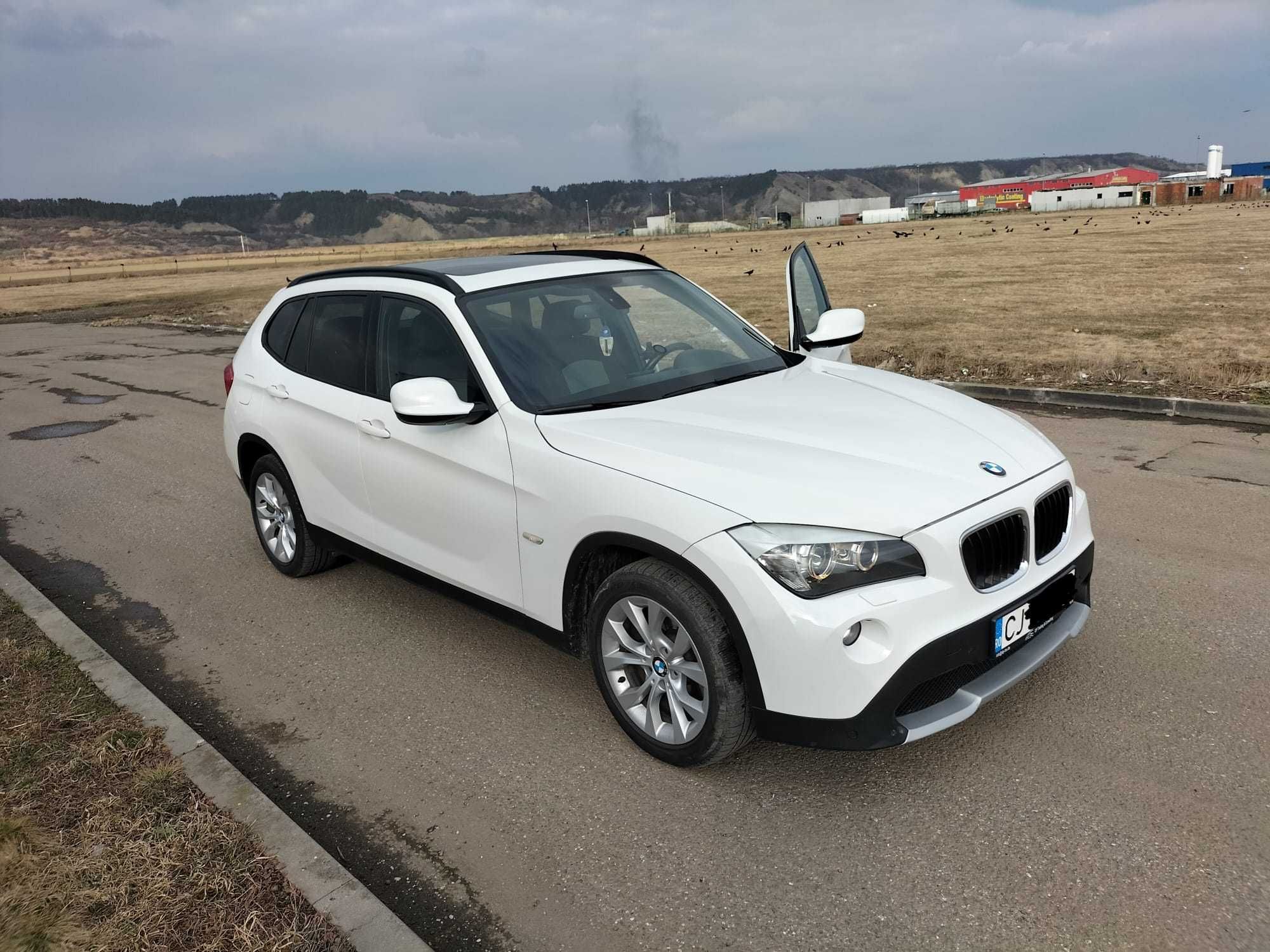 Vând BMW X1 S-Drive