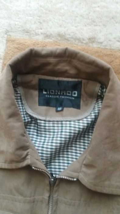 Geaca bej , material spandex, de primavara/toamna , merge pana la xl