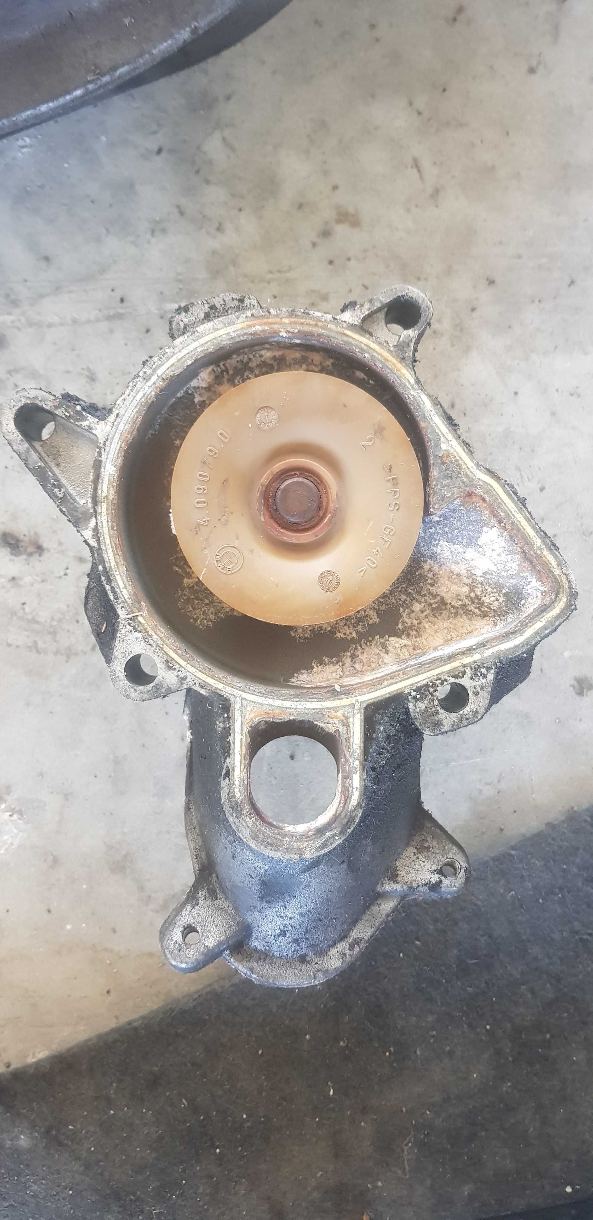 Водна помпа - /БМВ/BMW/-/е60/е61/ - M57N2 3.0d 231кс.