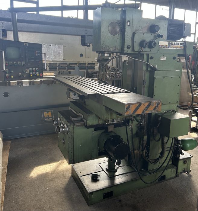 Фреза Вертикална ФВ 325-02