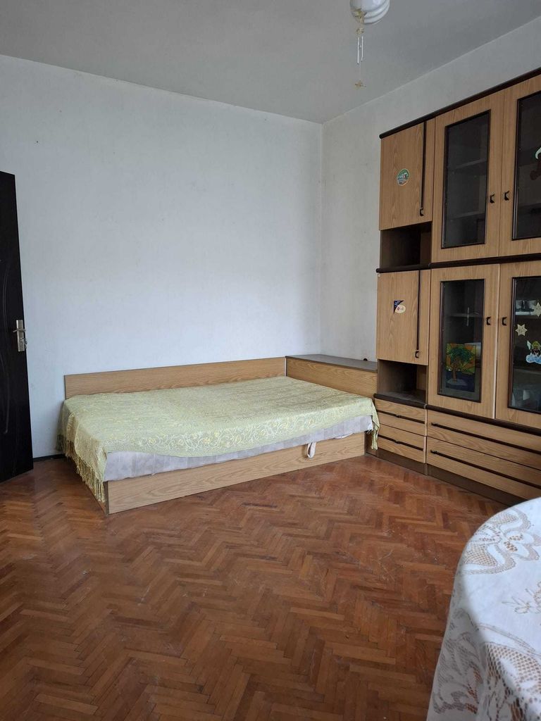 Продава се Тристаен апартамент в Пловдив, Христо Смирненски - 87 кв.м за 1426 €/кв.м - Снимка #8