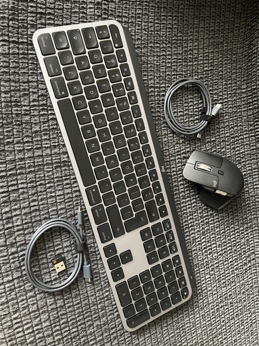 Set tastatura mouse Logitech MX Keys S combo pentru Mac