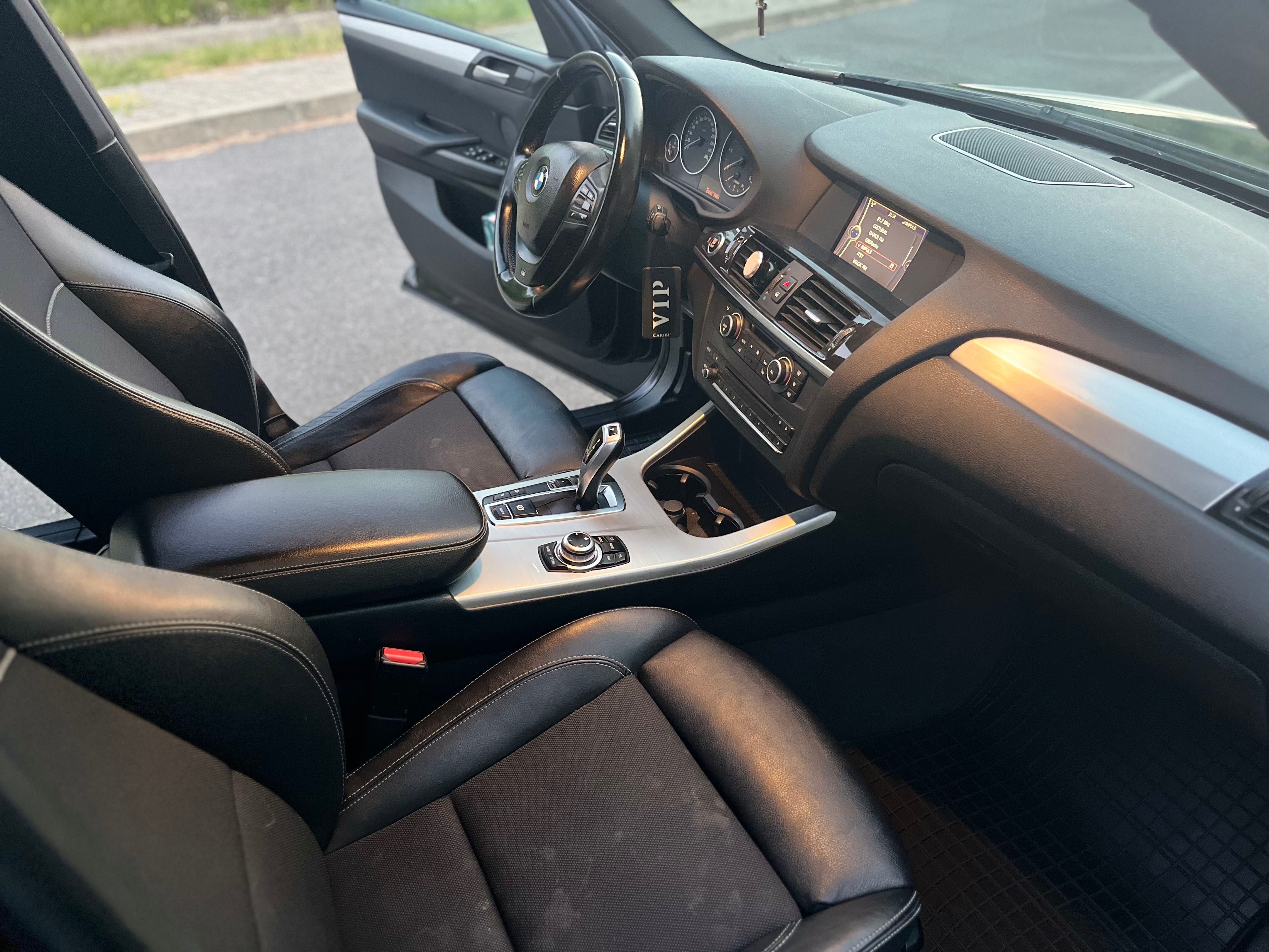BMW X3 / 2,0 Diesel / M Paket / X drive / Automatic / 2012