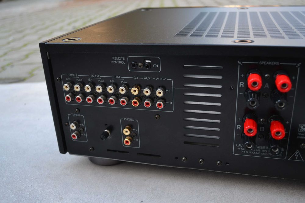 Amplificator Onkyo Integra A 8870