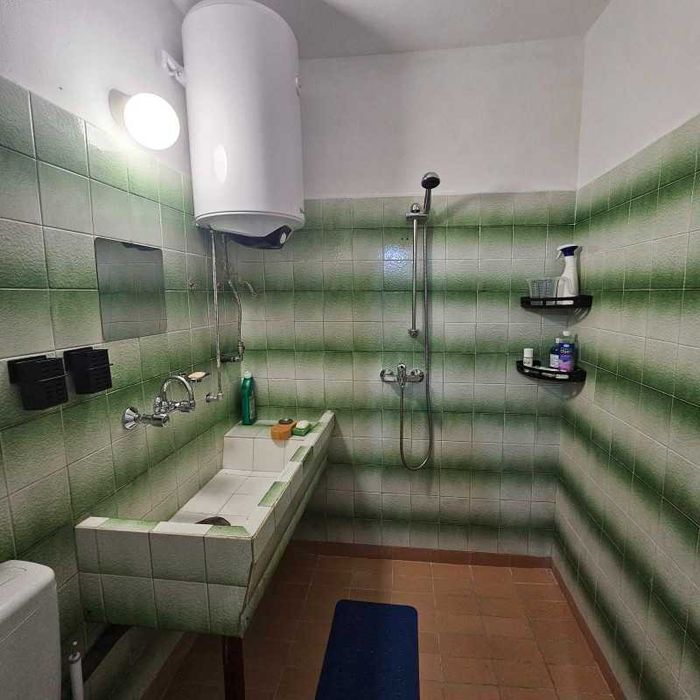 Дава се под наем Едностаен апартамент в Русе, Център - 65 кв.м за 357 € - Снимка #6