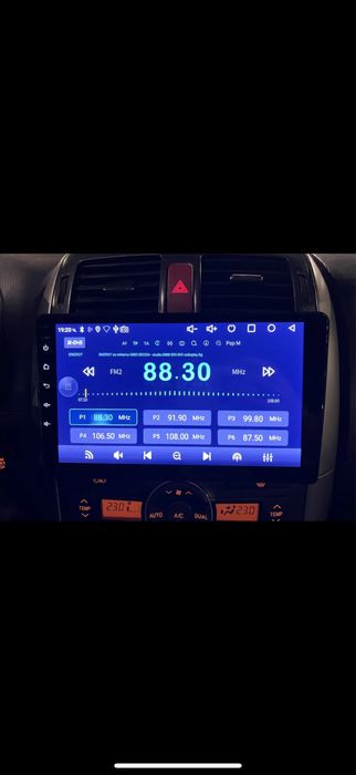 Навигация за Toyota Auris2006/2012