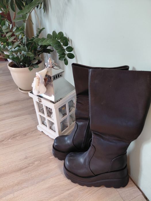 Ботуши на платформа