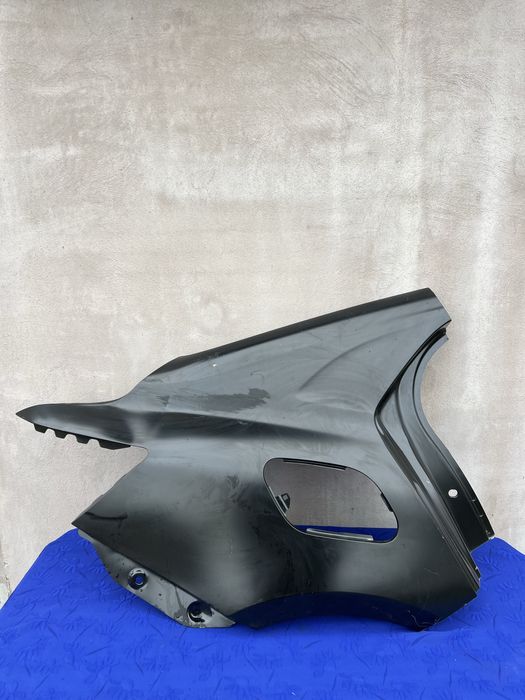 Aripa dreapta spate renault megane 4 sedan