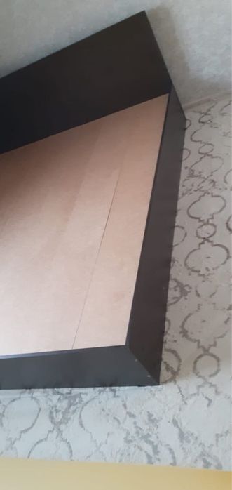 Двухспальная кровать продам