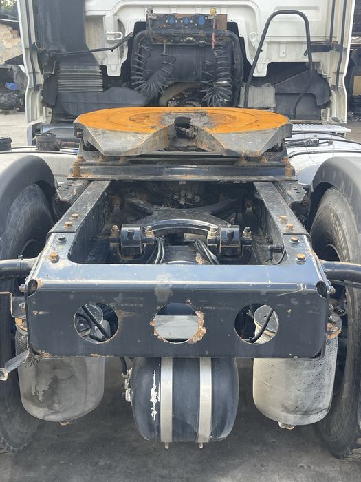 Vand  sau schimb man tgx 440 .2012 .chit hidraulic bena