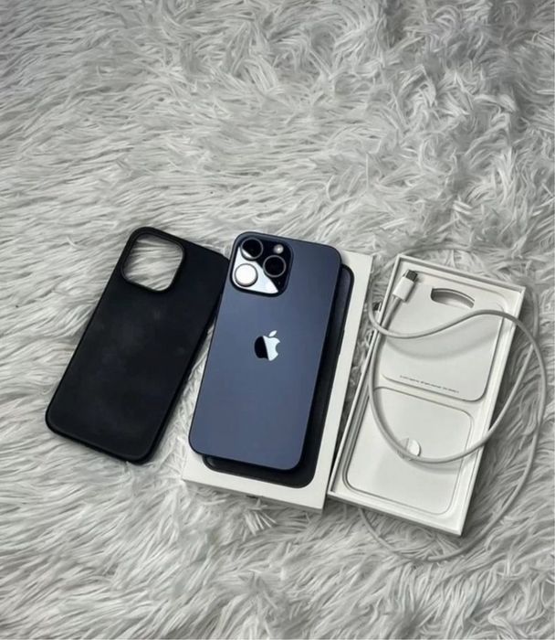 Продам айфон 15 про макс в идеальном состоянии