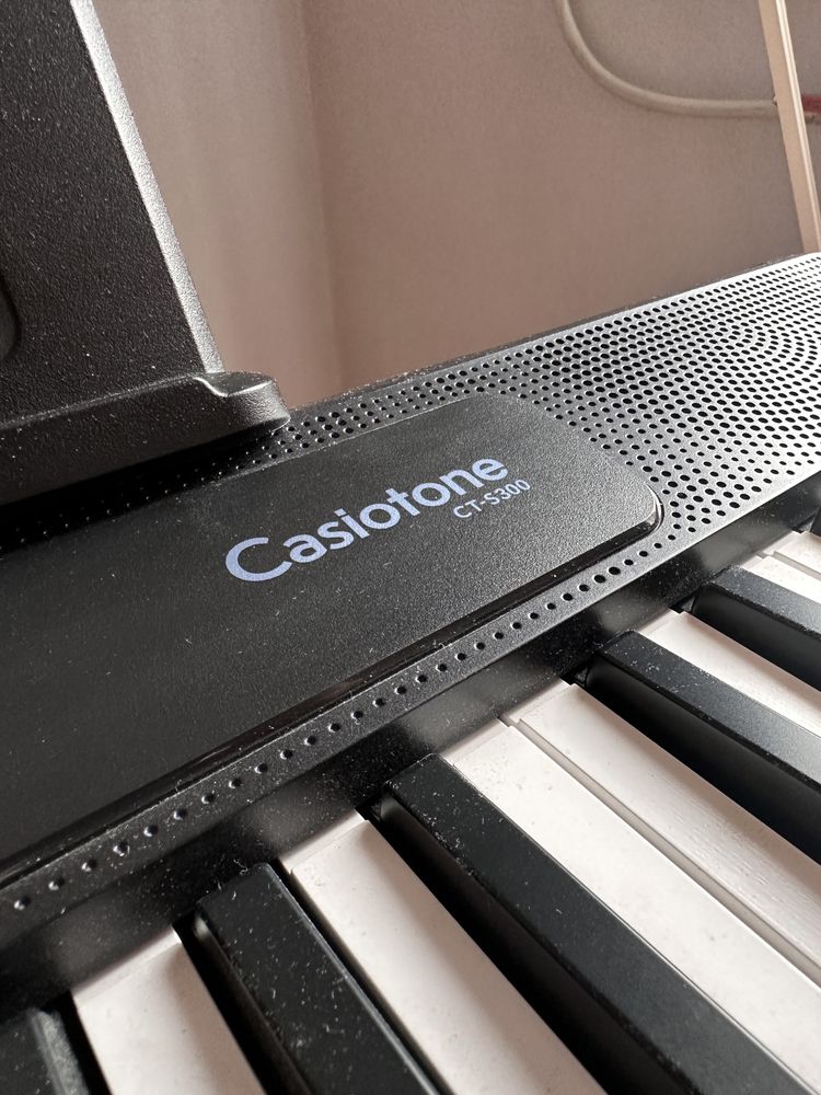 Синтезатор Casio CT-S300