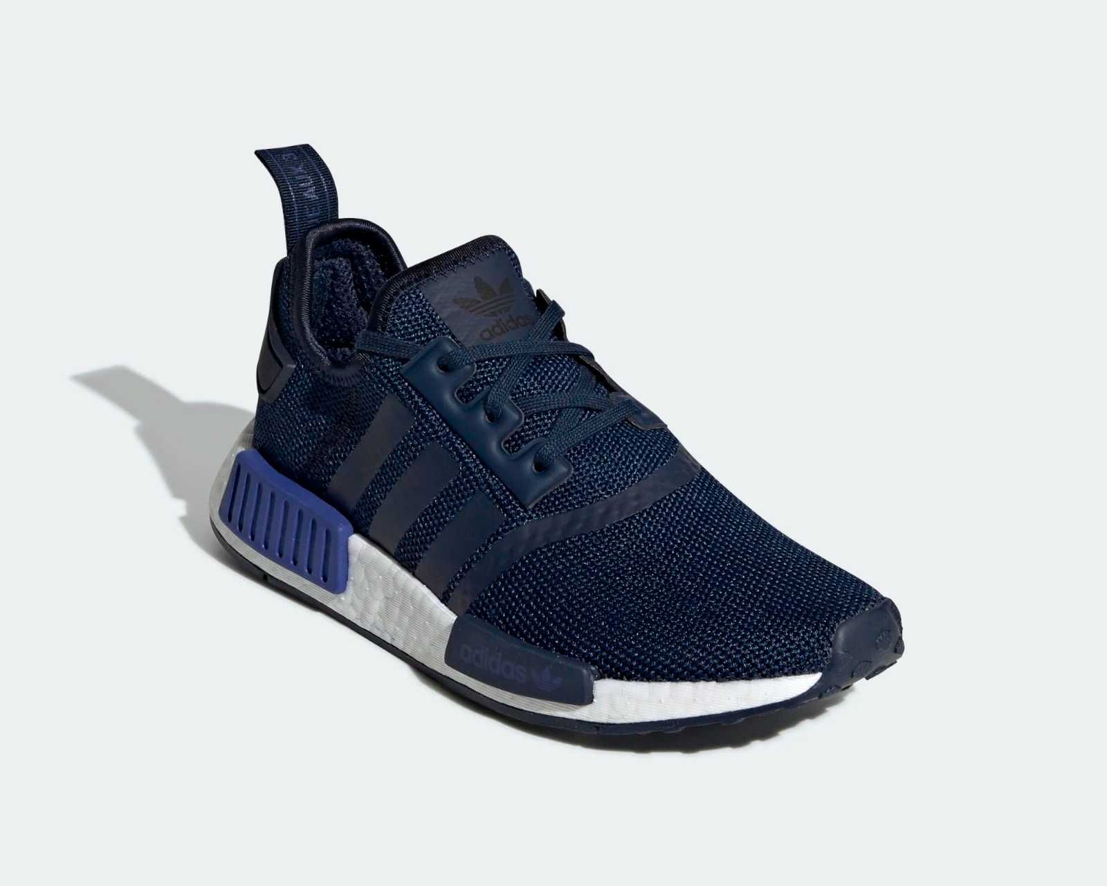 Оригинални дамски маратонки * ADIDAS NMD_R1 * -EU38