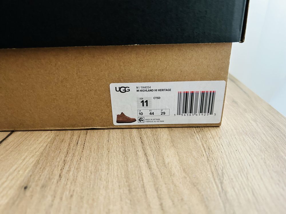 Ghete UGG marime 44