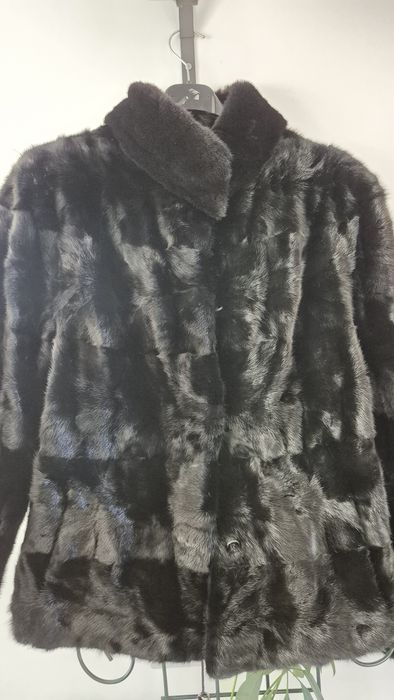 Vând blana naturală vizon