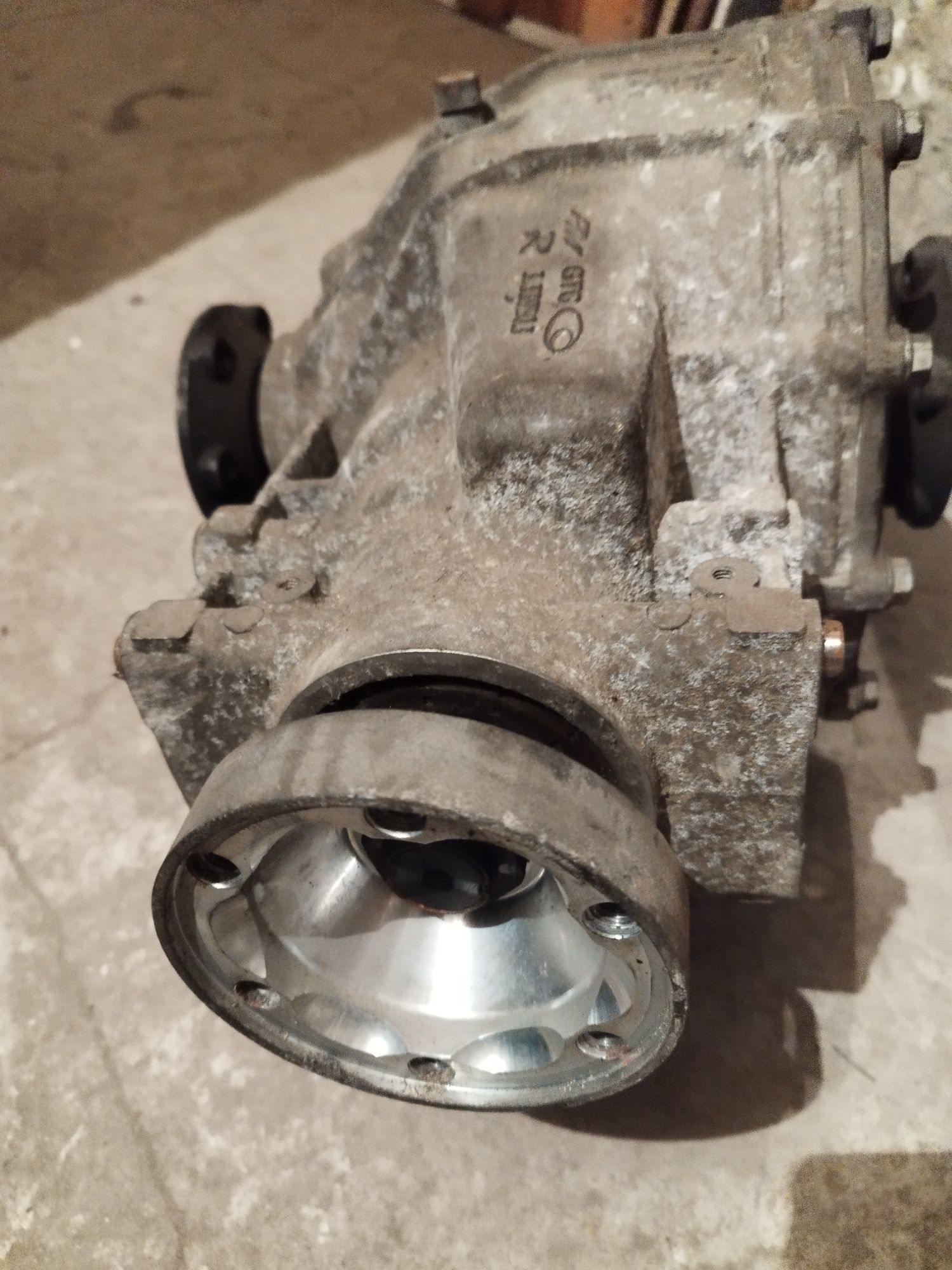 Шпер диференциал главини лагери шенкели maserati 2007г LSD DIFF