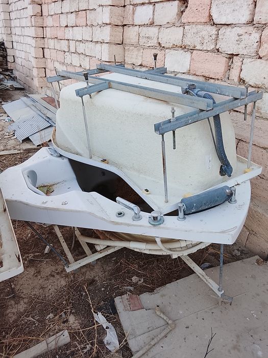 Ванна и джакузи бу