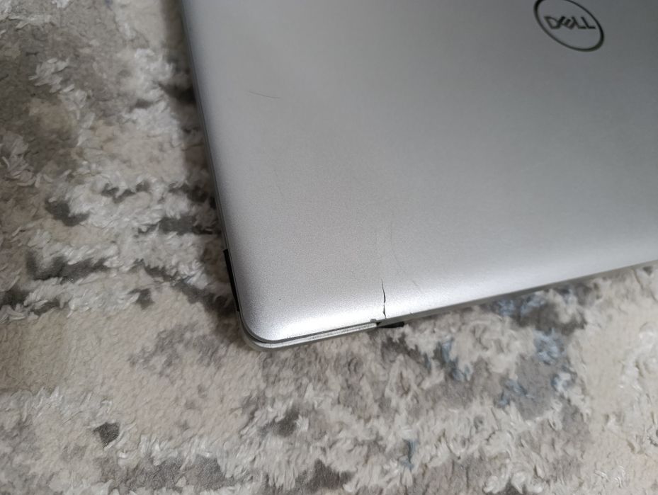 DELL Core i7 Noutbuk Ishlaydi zapchas hisobi