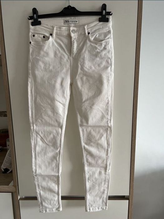 Blugi Zara marimea 36 S