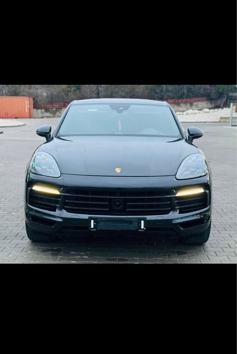 Vand PORCHE CAYENNE  masina stare foaret buna