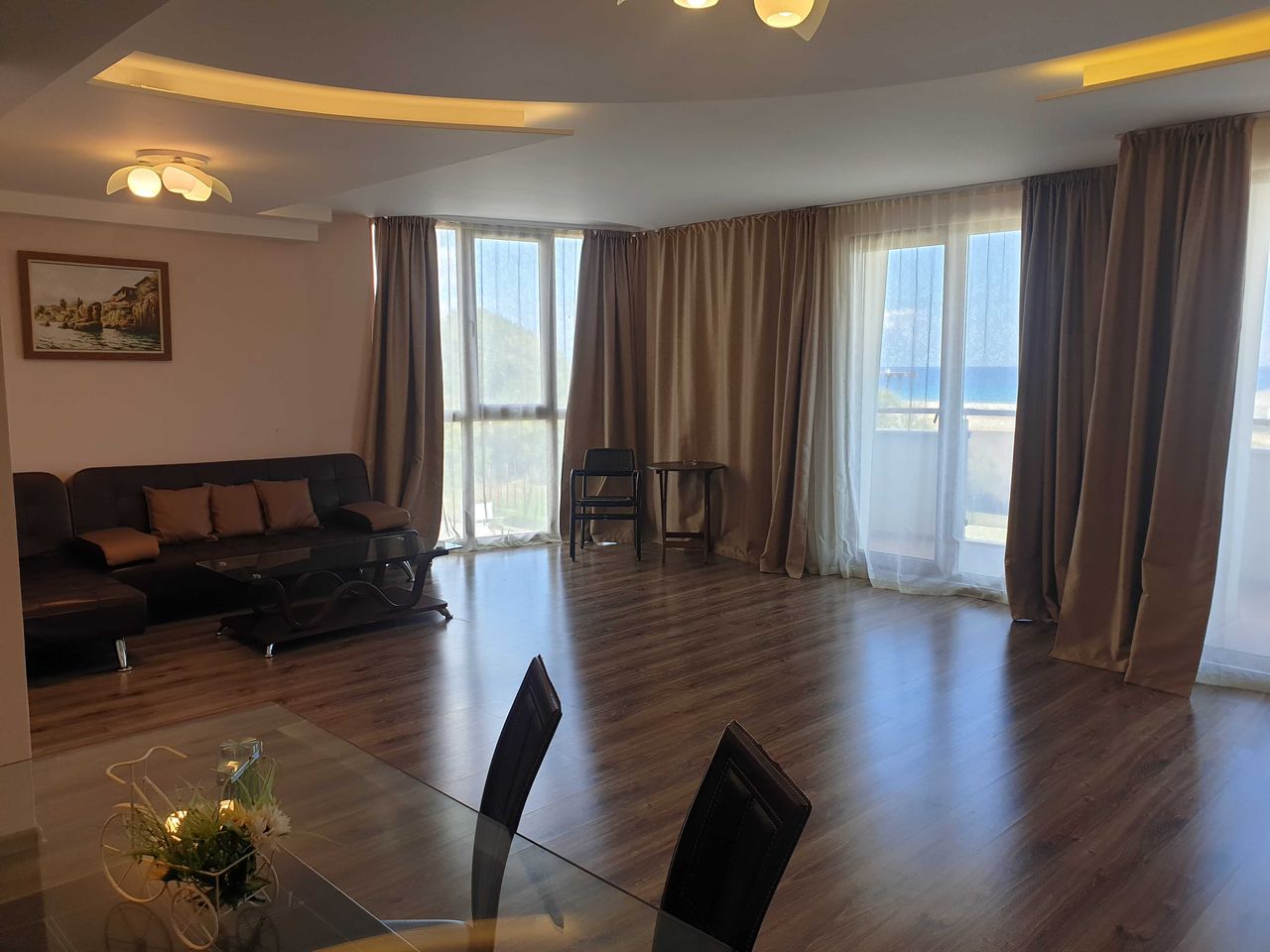 Продава се Тристаен апартамент в с. Шкорпиловци, Област Варна - 89 кв.м за 1090 €/кв.м - Снимка #17
