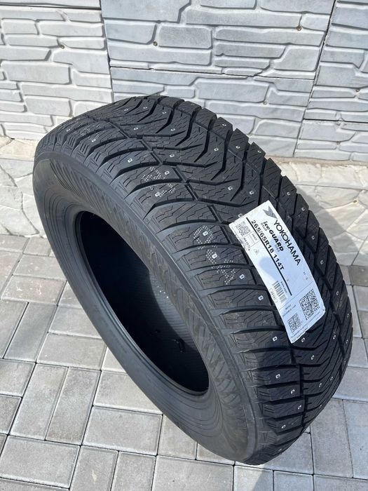 265/65 R18 114T ice GUARD IG65 Yokohama (шипованные)