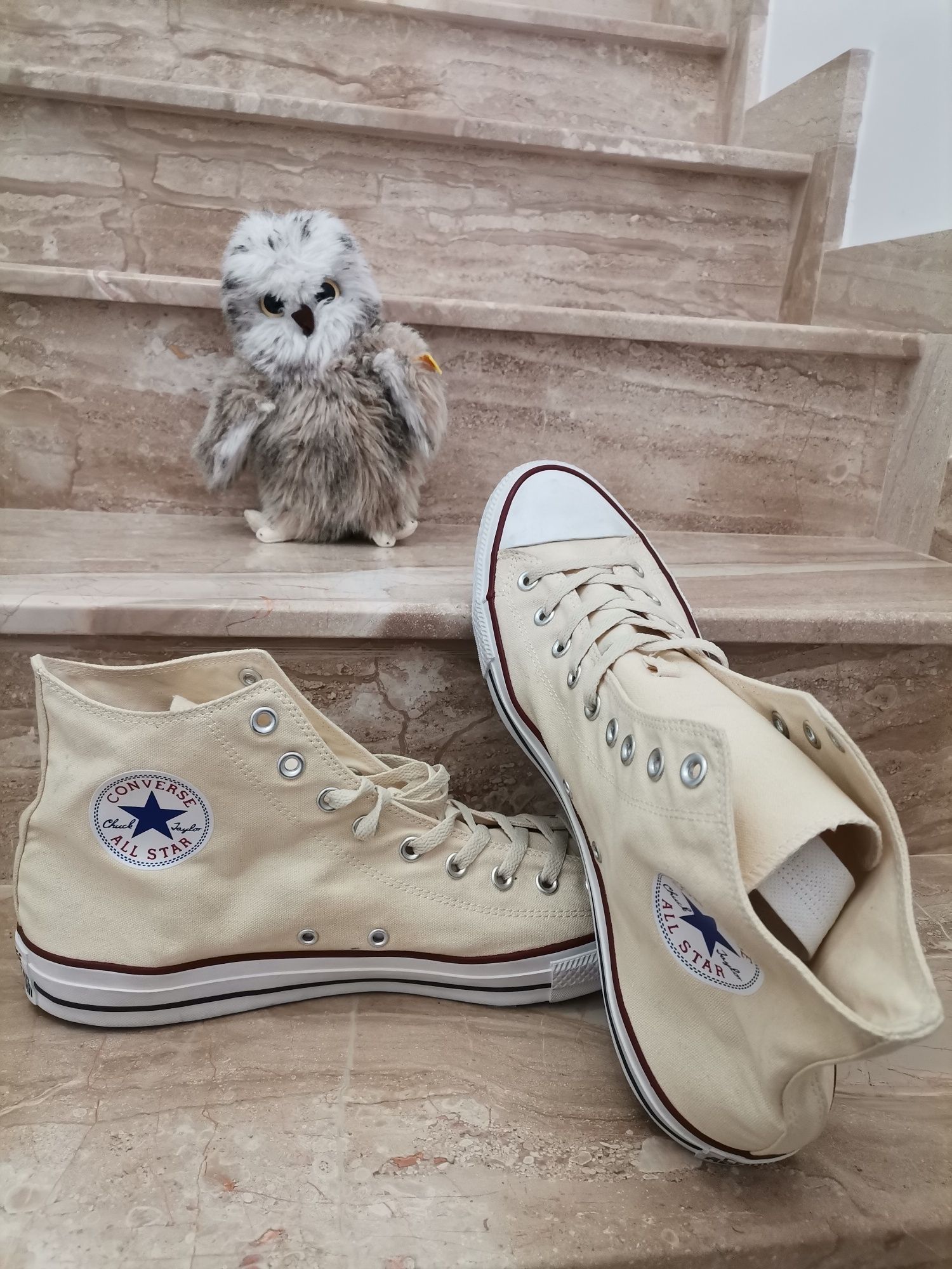 Converse All Star Chuck Taylor size 17