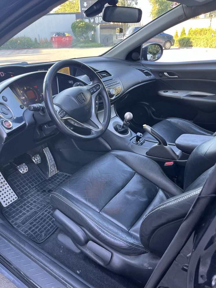 Honda Civic 8 2.2 diesel-Всички екстри!!!