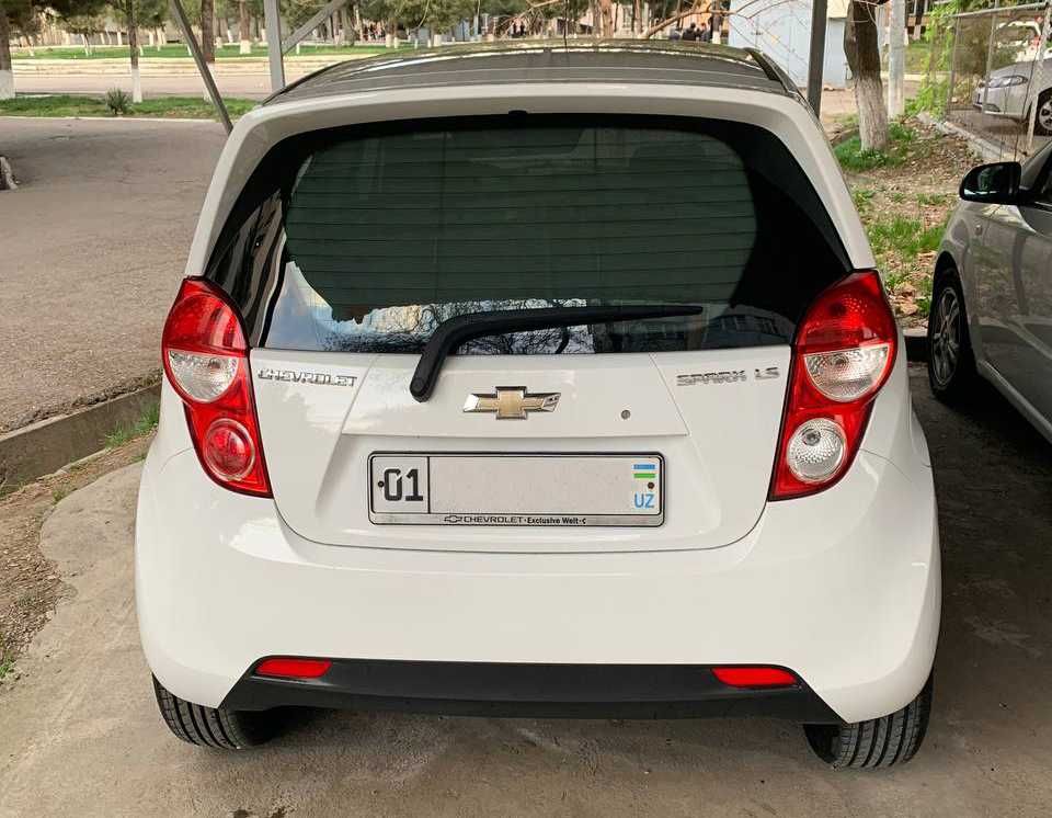 Chevrolet Spark / 2-позиция / 67.000 км