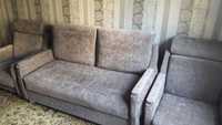Мягкий уголок-диван и 2 кресла