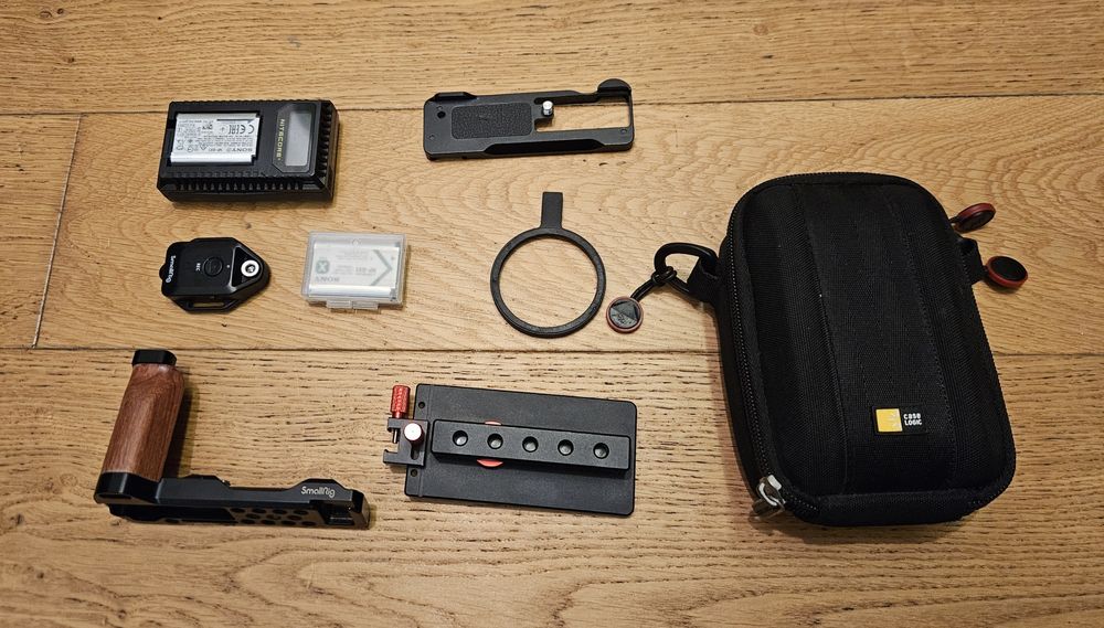 Vand pachet Rig si telecomanda Sony ZV1, Rig Grip Baterie