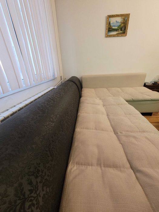 ПОДАРЯВА СЕ Ъглов диван 180/280