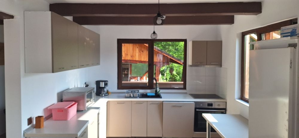 Cabana la munte, libera de 1 Decembrie!