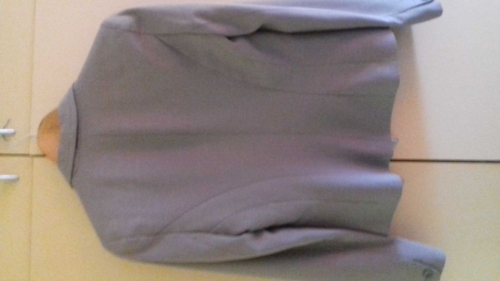 Елегантен дамски костюм на atmosphere пола със сако