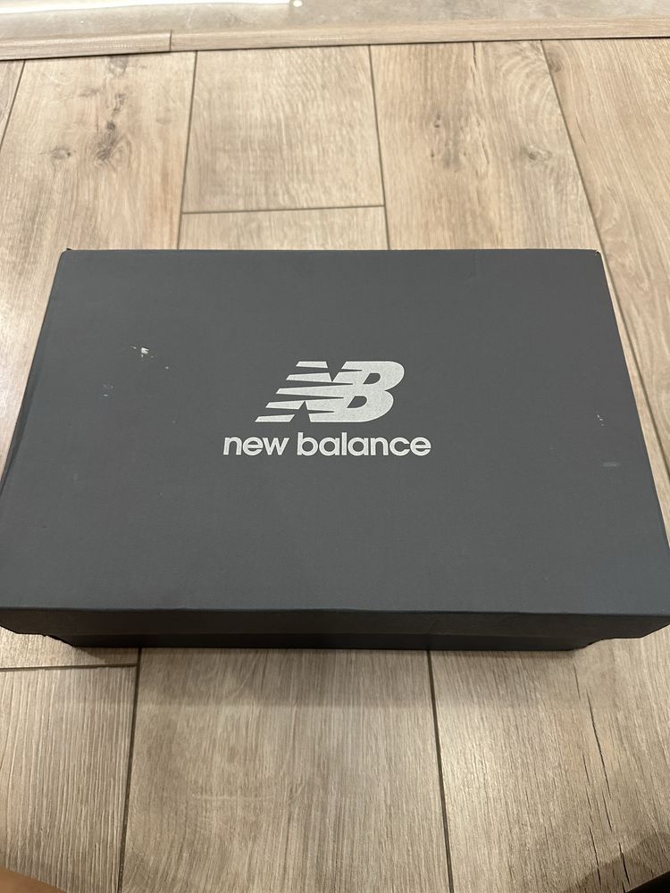 New Balance 2002R - 42.5 номер 27см