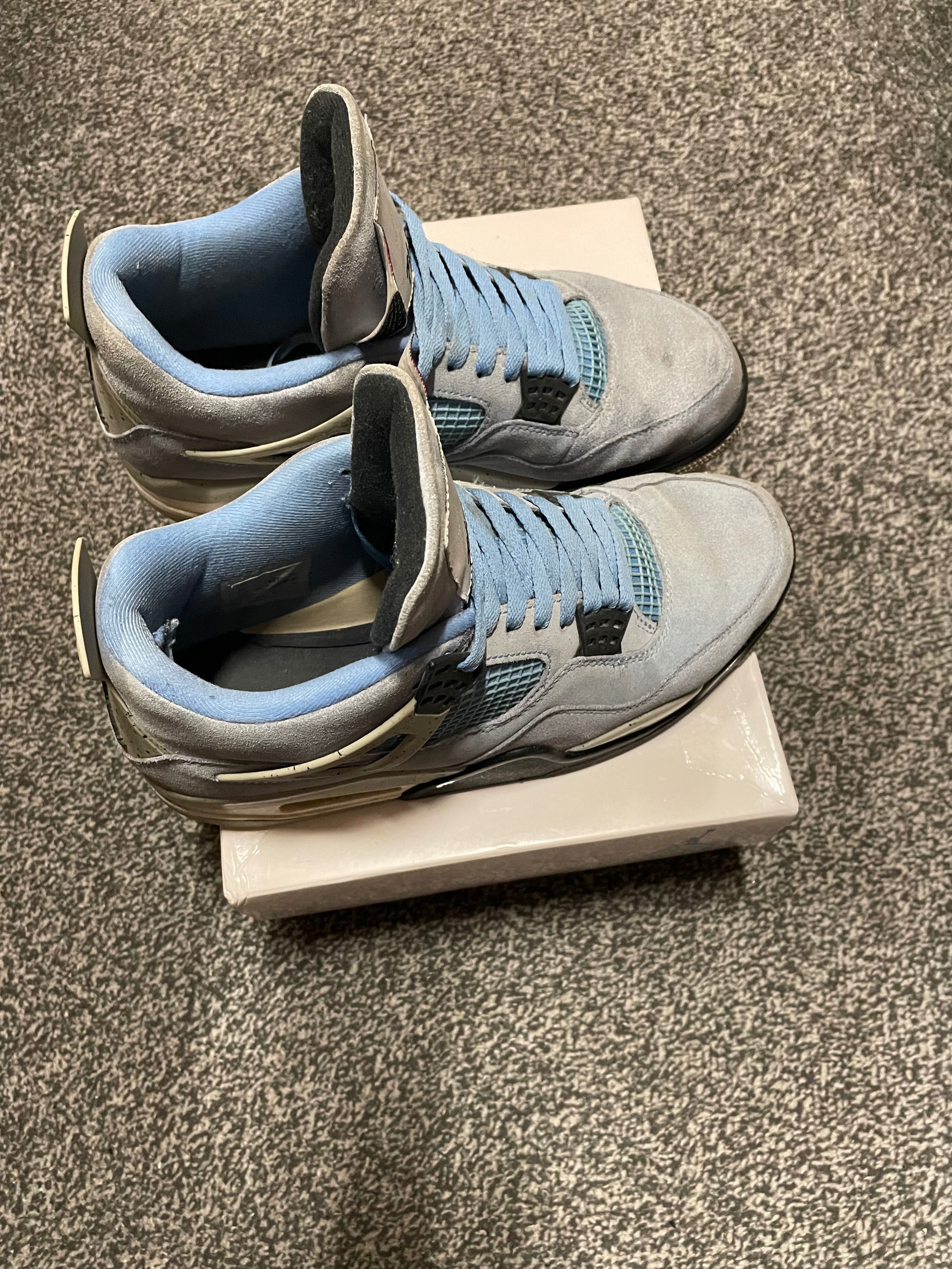 Nike Jordan 4 University Blue
