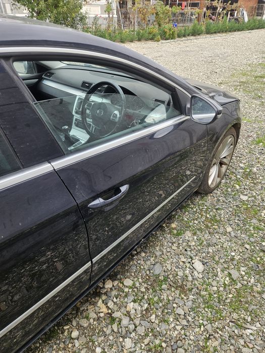 Aripa dreapta fata Vw Passat Cc an 2010