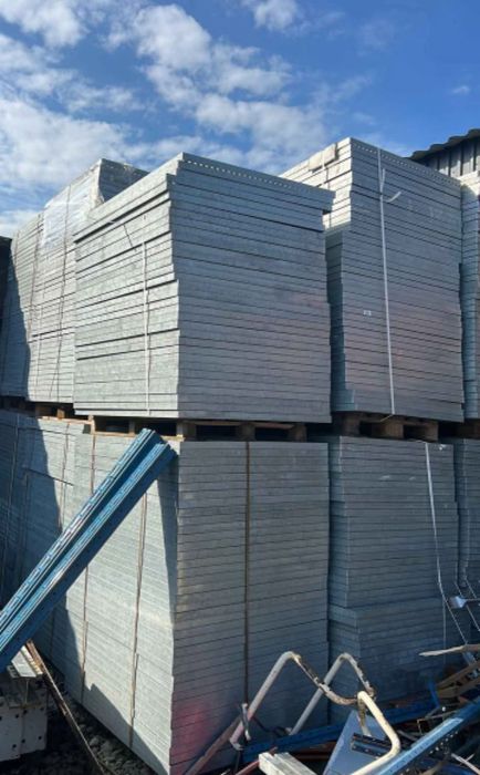 Grilaje zincate gretare zincate platforme